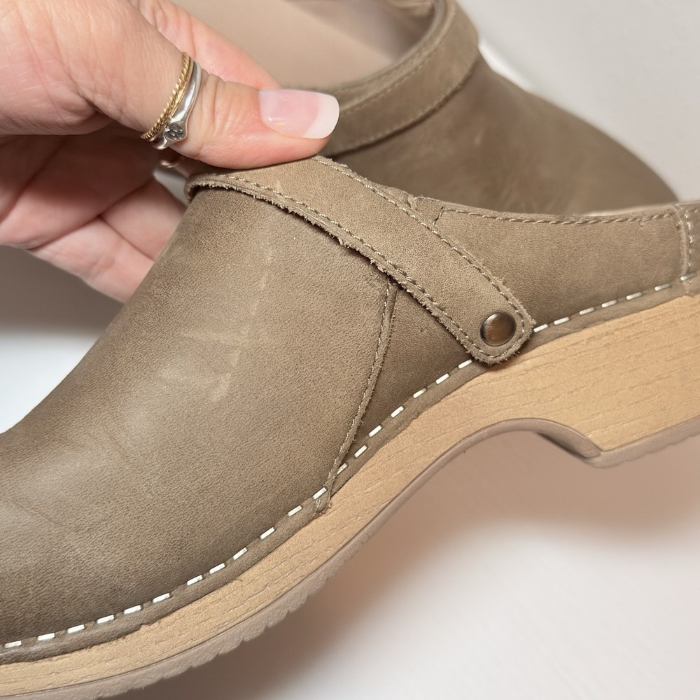 Dansko Berry Mushroom Burnished Nubuck Leather Convertible Clog Mule Sz 38 US 8 - Picture 6 of 11